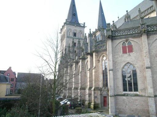 Ferienwohnung Am Dom Ксантен Стая снимка